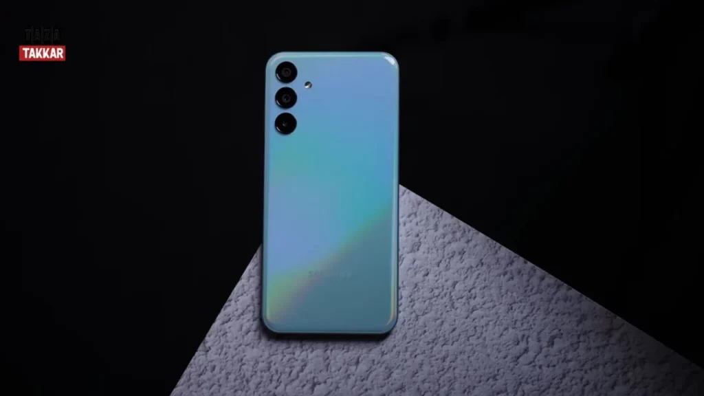 Samsung Galaxy F15 5G ने बजटी दुनिया हिला दी! 6000mAh + 90Hz AMOLED सिर्फ ₹12,999 2 Samsung Galaxy F15 5G 1