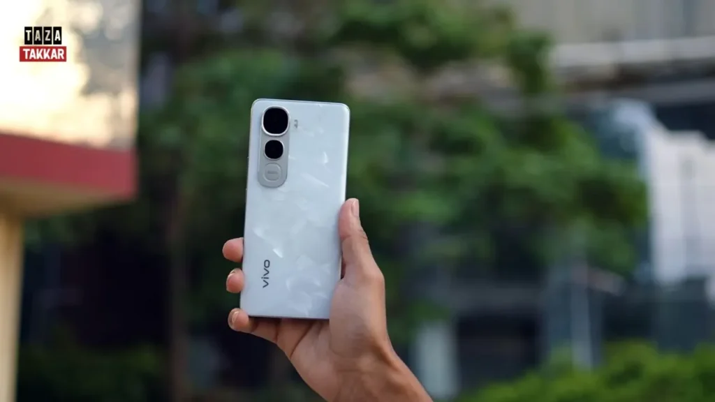 Vivo Y400 5G लॉन्च – मिल रहा है 120Hz डिस्प्ले, 50MP कैमरा और दमदार 90W चार्जिंग! 2 Vivo Y400 5G 1